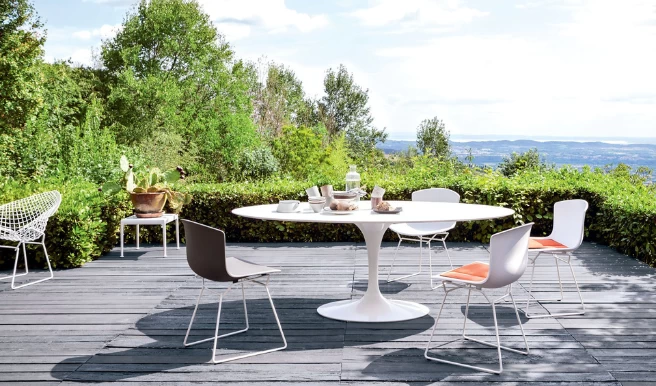 Knoll's Outdoor Collections Inspired by Masters of Design