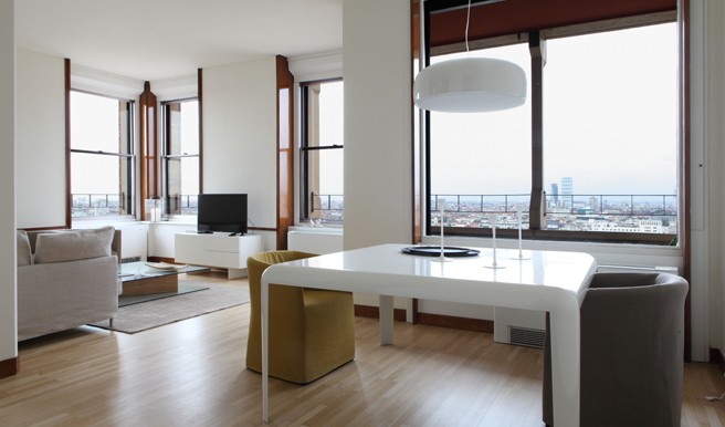 Porro装潢在米兰Torre Velasca塔楼的新公寓