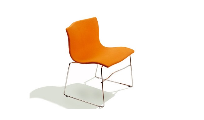 Knoll and the iconic chair Handkerchief