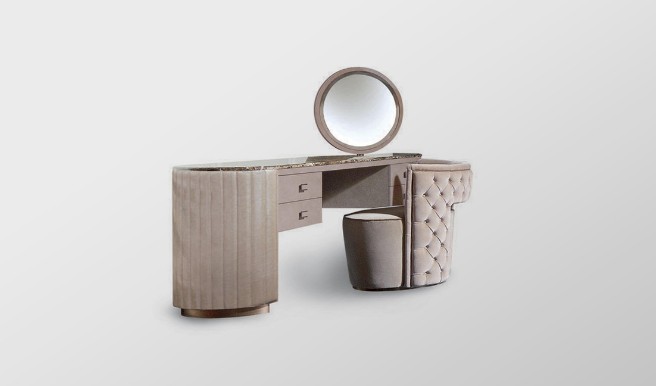 Toilette Dressing Table: Italian Tradition by Rugiano