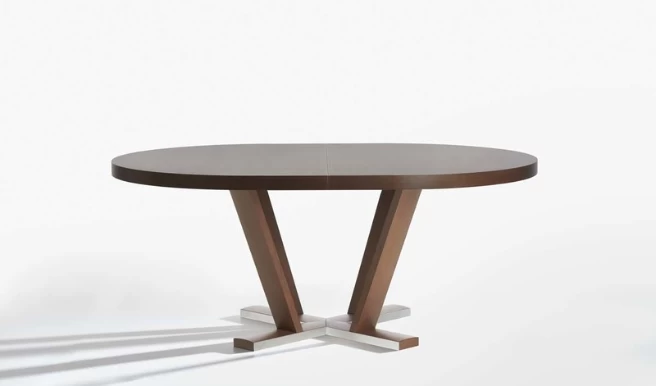 Potocco: il tavolo allungabile Aura e la sedia Keel Light
