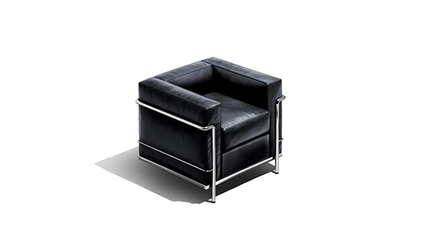 Cassina 002 LC2 Fauteuil Grand Confort, petit modèle PRO Collection Armchair