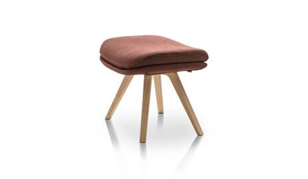 Cassina P22 Pouf