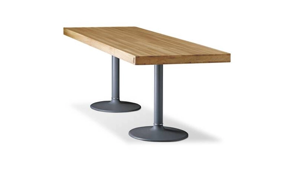 Cassina LC11Table pieds corolle, Plateau bois Table