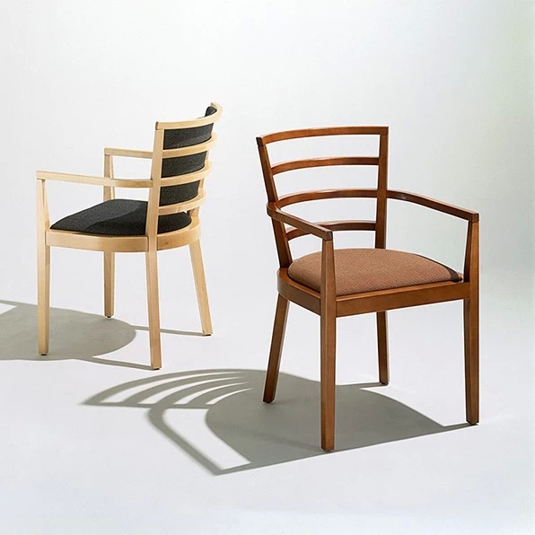 Knoll De Armas Chair