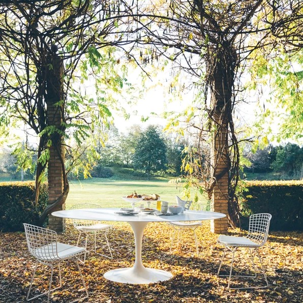 Knoll Saarinen Outdoor Dining Table