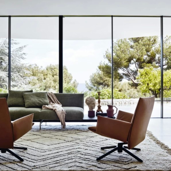 Knoll Pilot by Knoll