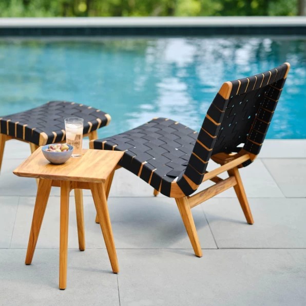 Knoll Risom Outdoor Lounge Chair